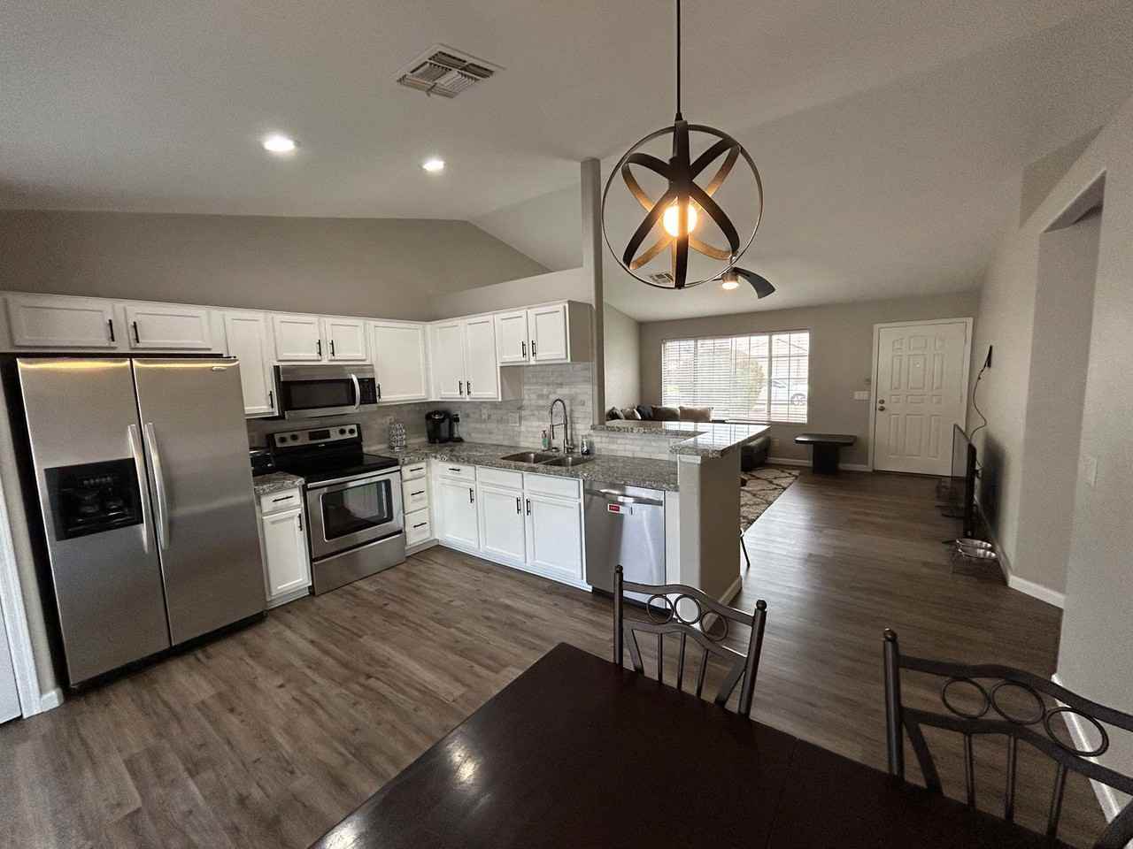 14658 W Marcus Dr - Photo 6 of 21