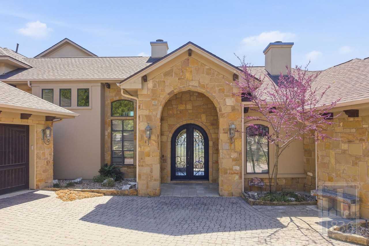 8205 Asmara Ct - Photo 3 of 50