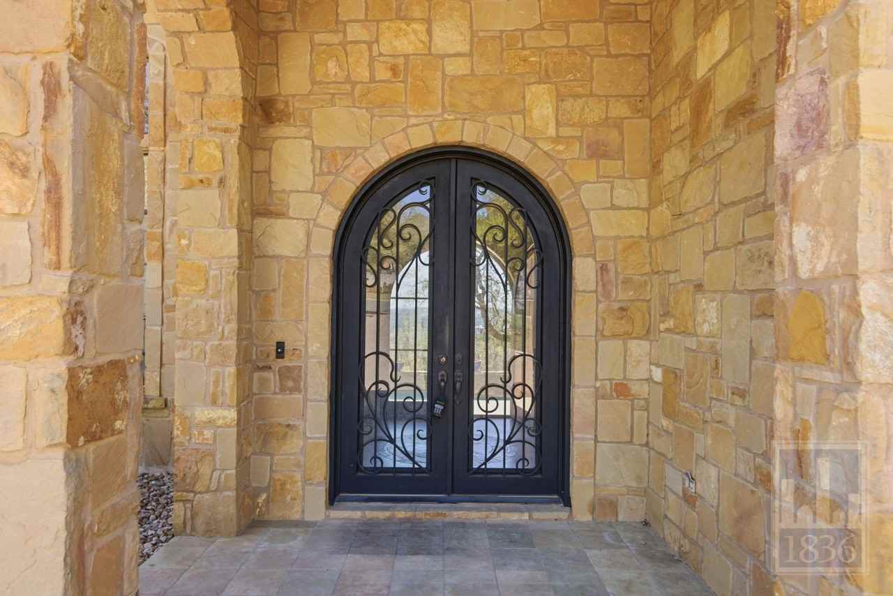 8205 Asmara Ct - Photo 5 of 50