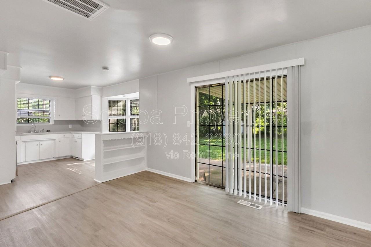 1809 S Birch Ave - Photo 5 of 19