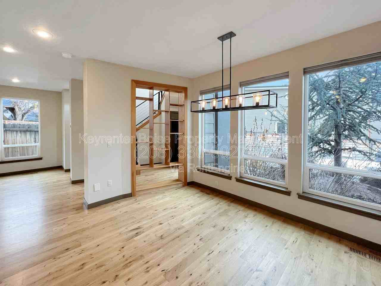 2640 W Neff St - Photo 4 of 29