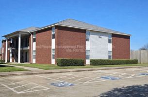 featured image of 100 Cedar Creek Ct #8