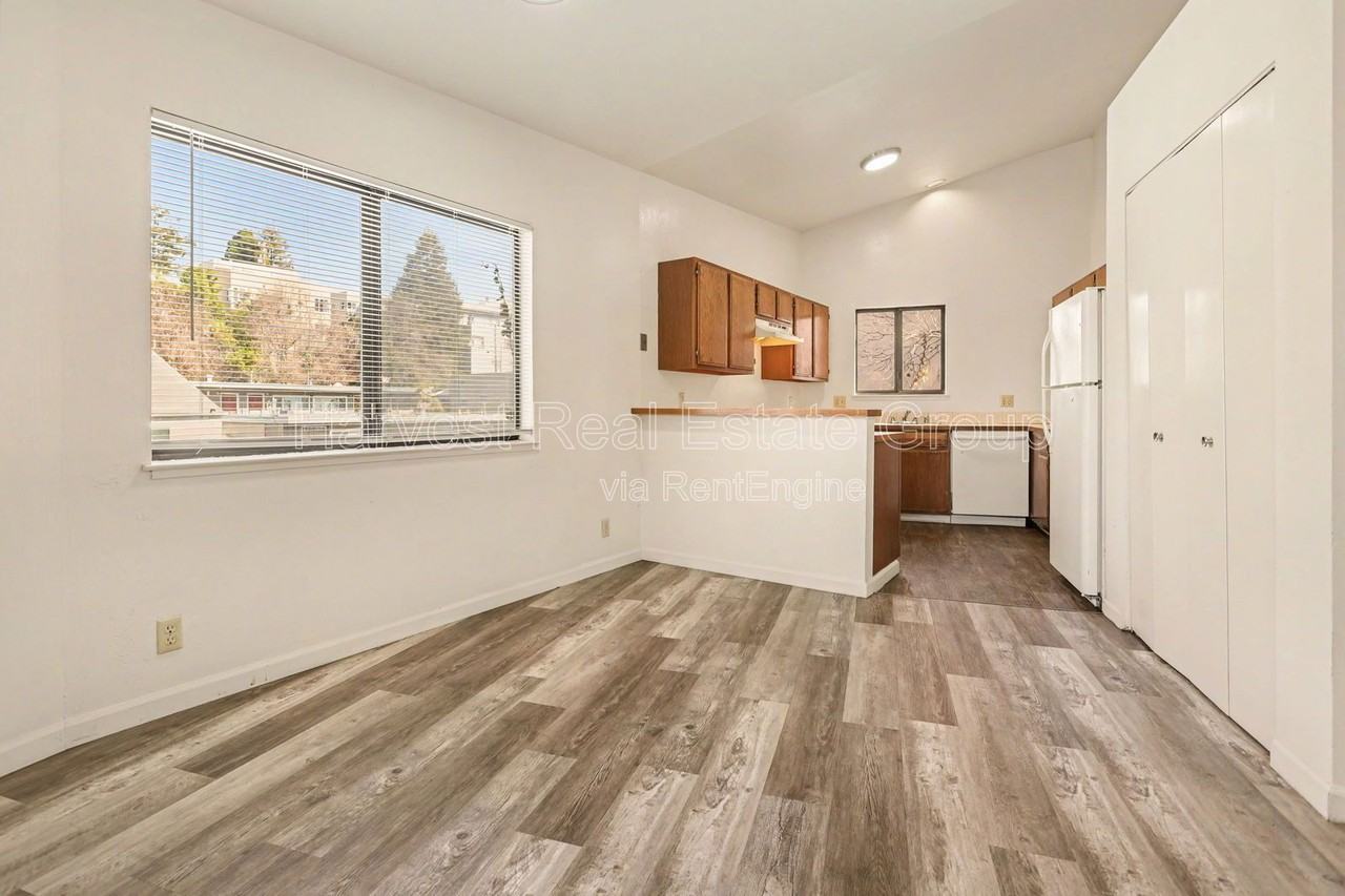 2982 Park Blvd - Photo 5 of 16