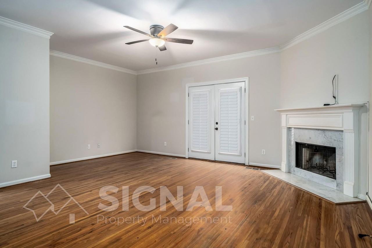 3417 Wisterwood Ln - Photo 7 of 33