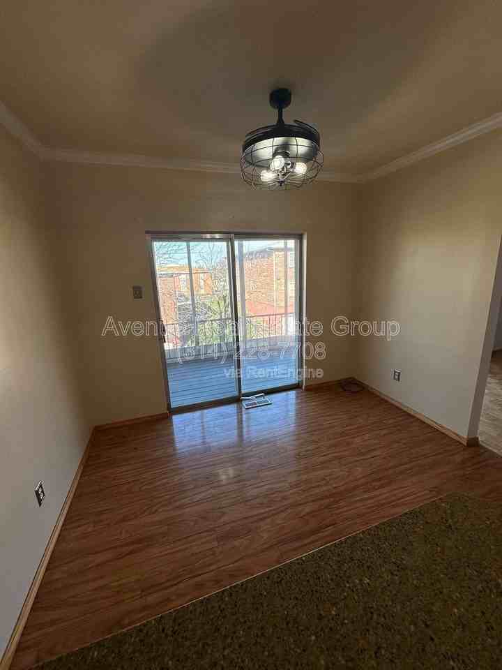 10361 Corbeil Dr #D - Photo 4 of 25