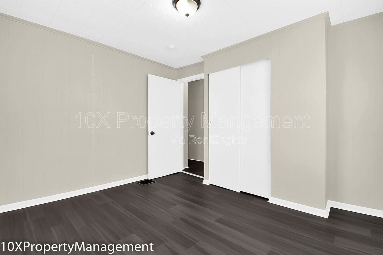 849 Ruby Ave - Photo 7 of 36