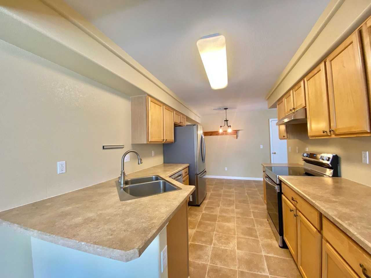 4621 Orleans St - Photo 2 of 7