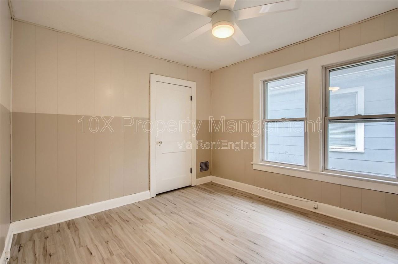 1097 E 16th Ave - Photo 5 of 14