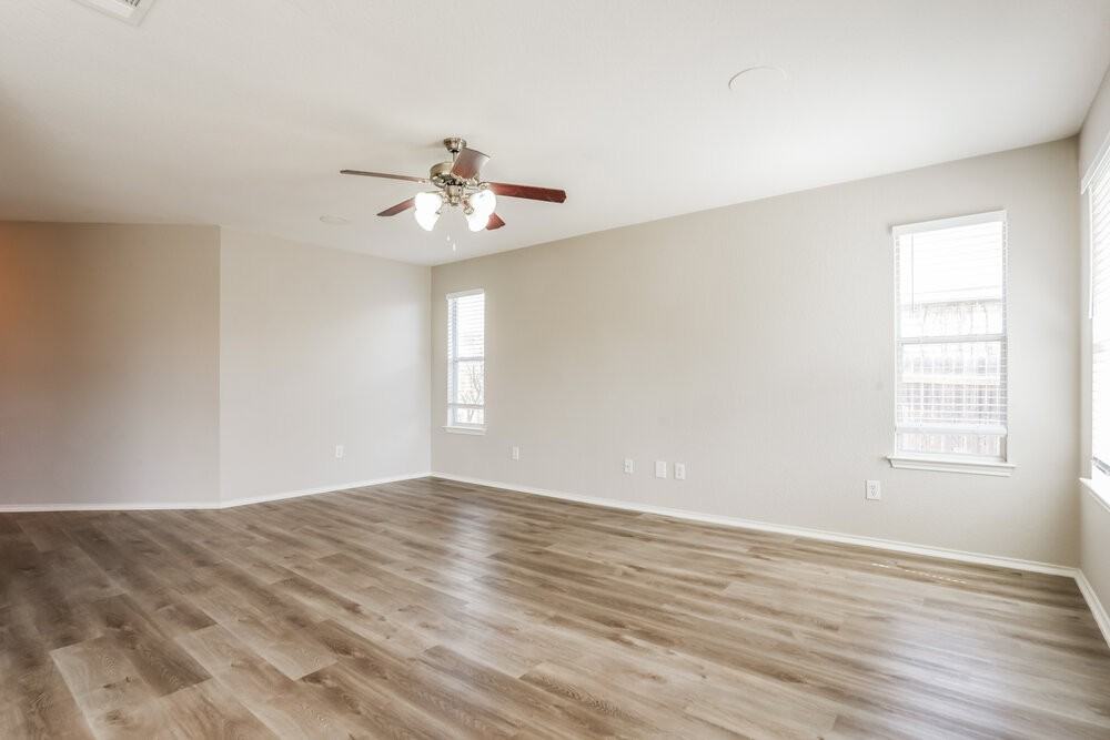 105 Altamont St - Photo 3 of 16