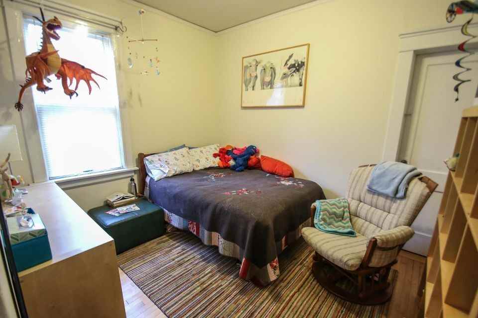 2760 N Murray Ave - Photo 3 of 10