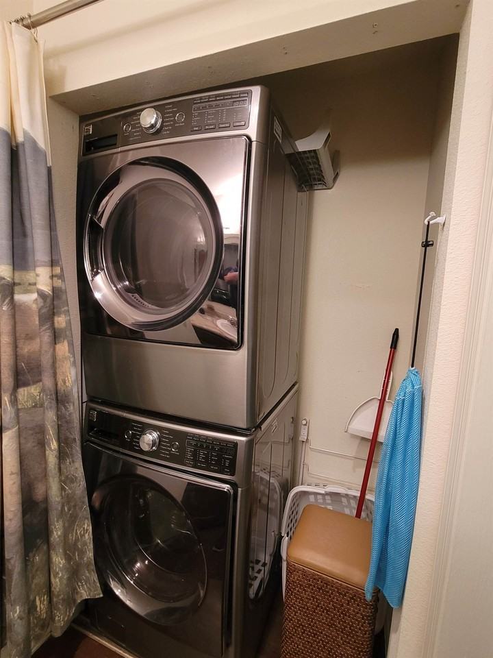 247 Davis Cup Dr #4111 - Photo 3 of 38