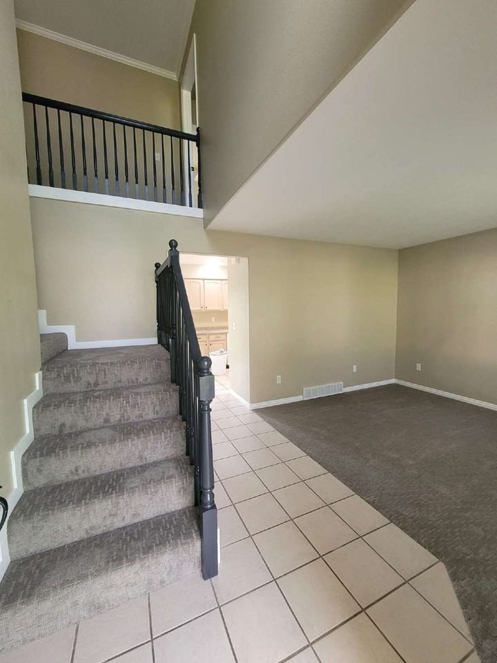 12156 S Alabaster Cir - Photo 7 of 19