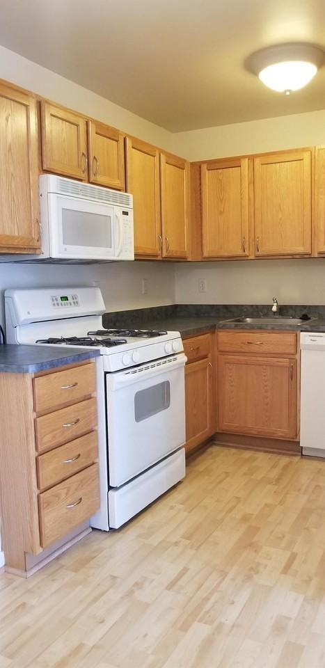 29710 Amy Ln - Photo 6 of 22