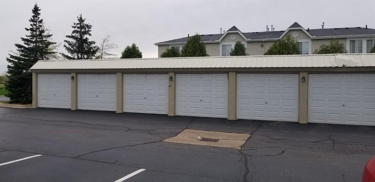 29710 Amy Ln - Photo 3 of 19