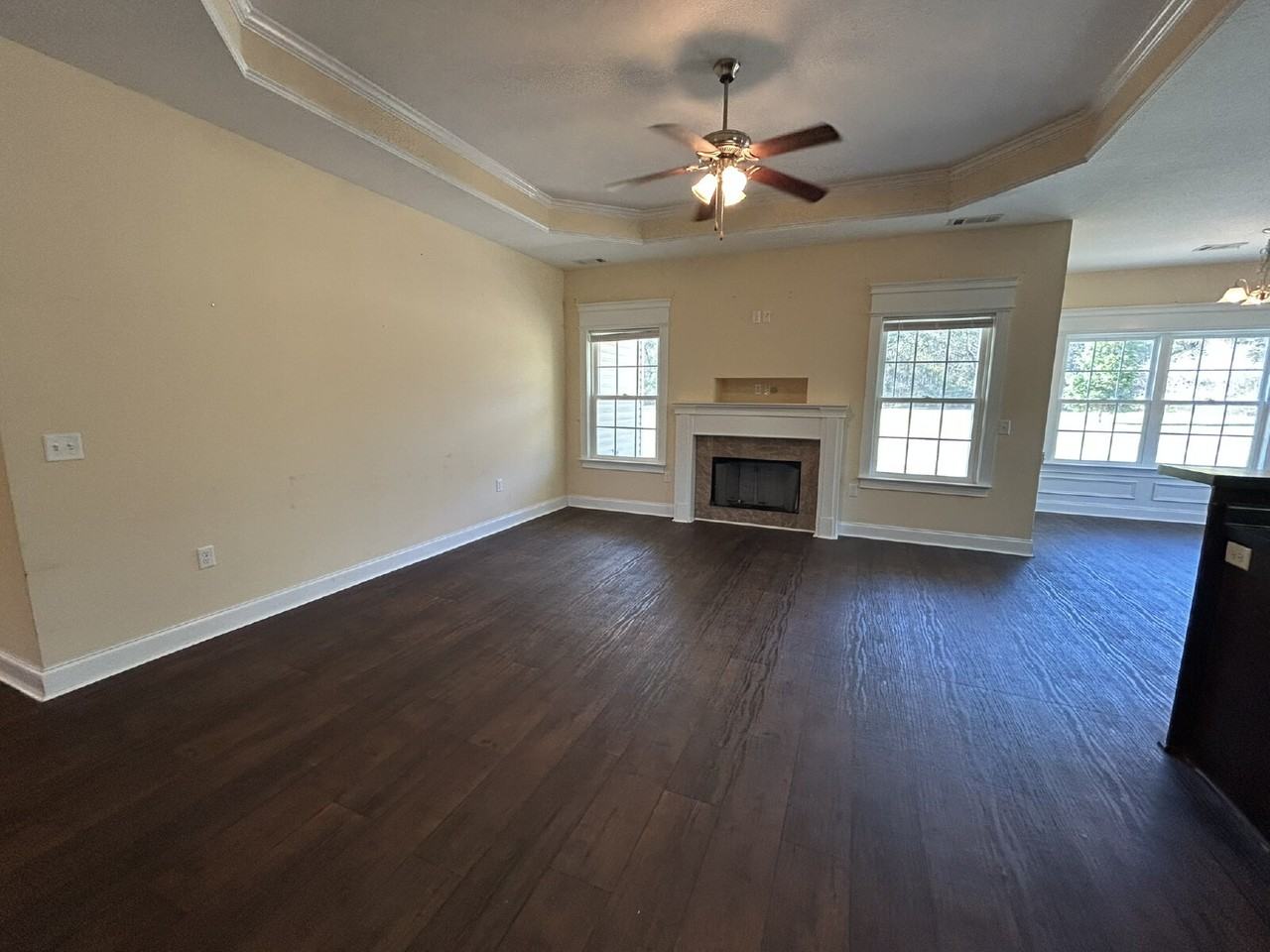 214 Hughes Loop Nw - Photo 2 of 14