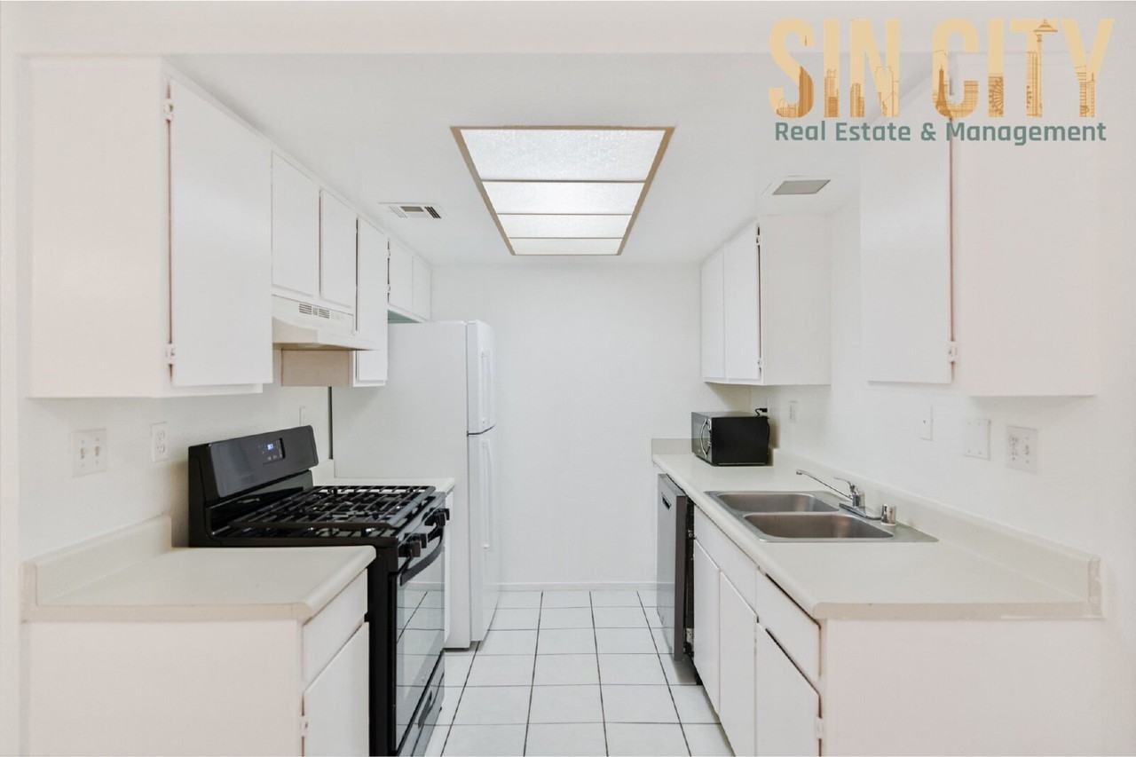 405 N Lamb Blvd #G - Photo 6 of 14