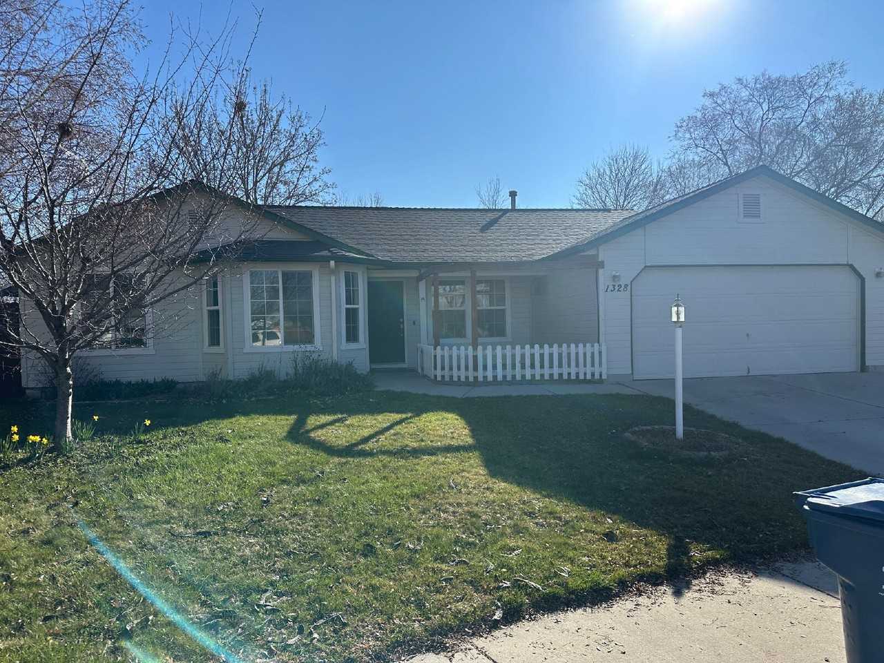 1328 Goldenrod Pl - Photo 2 of 29