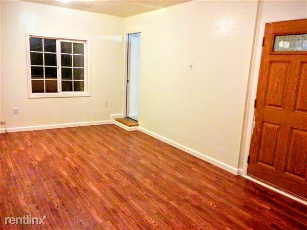 487 Ramos Ave - Photo 3 of 7