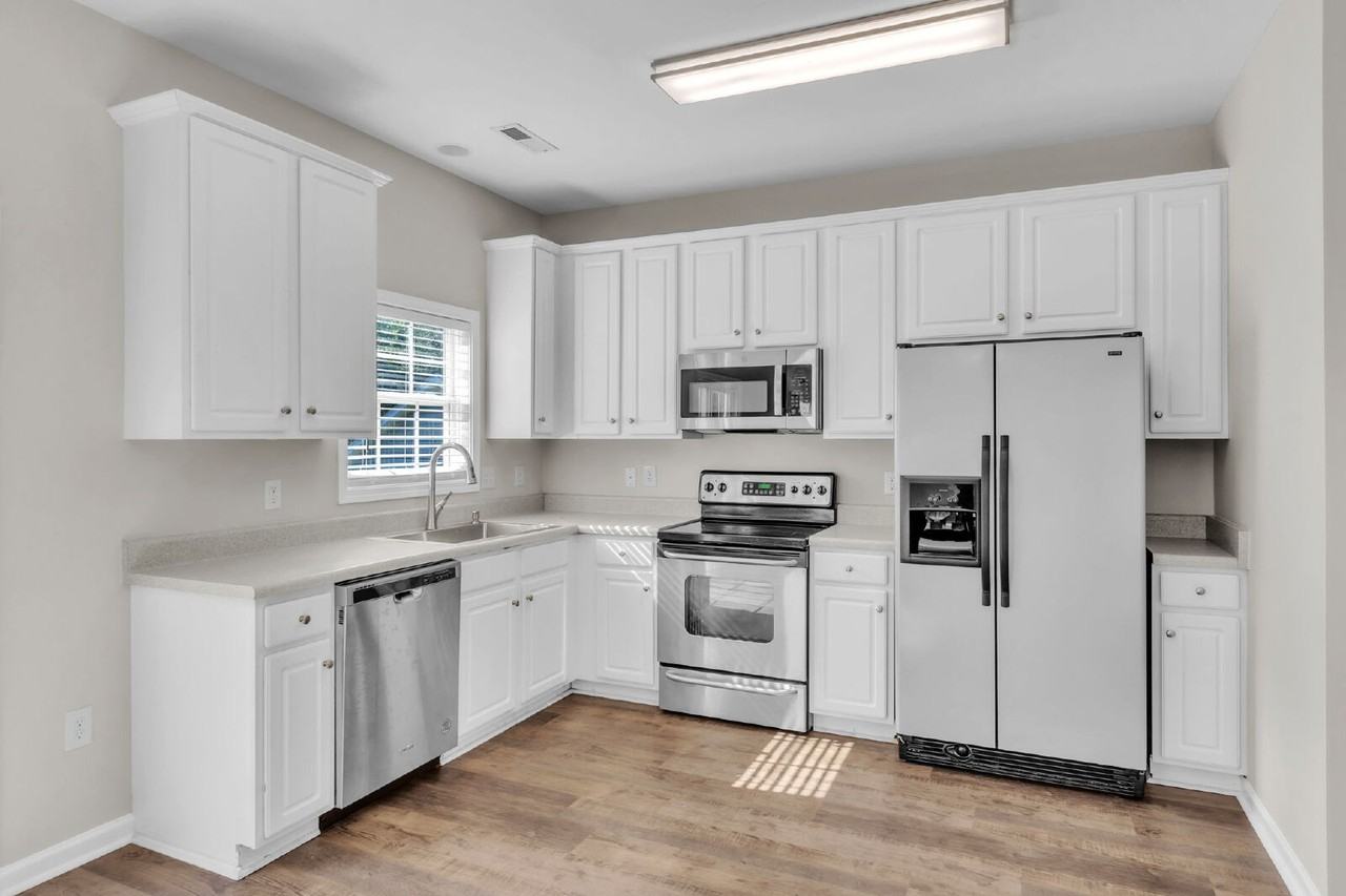 513 Walkingstick Way - Photo 7 of 31