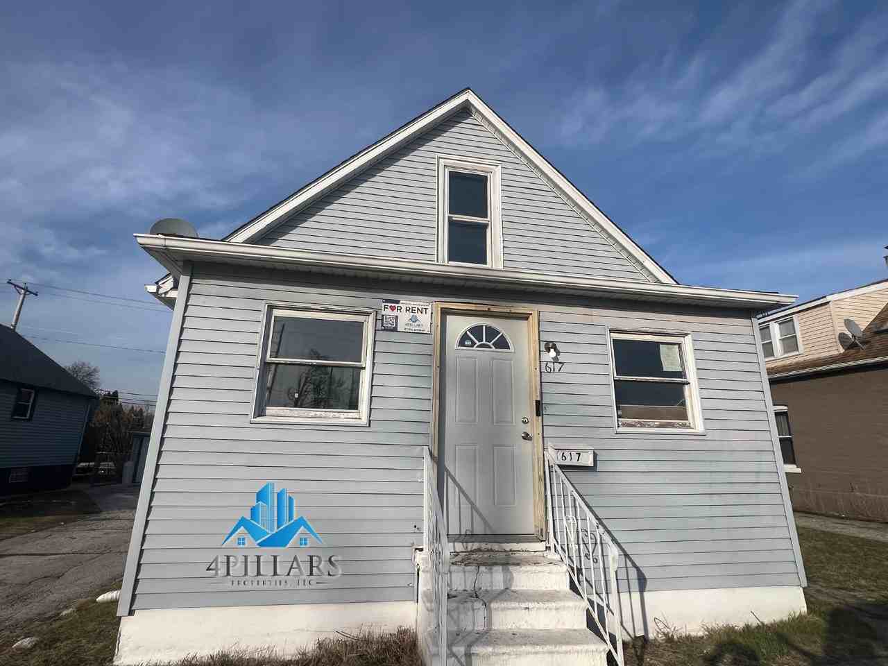 617 Kane St - Photo 3 of 11