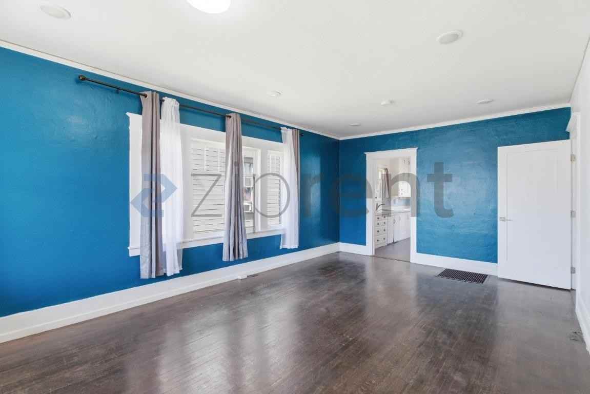 423 Mill St #423MILLST - Photo 6 of 23