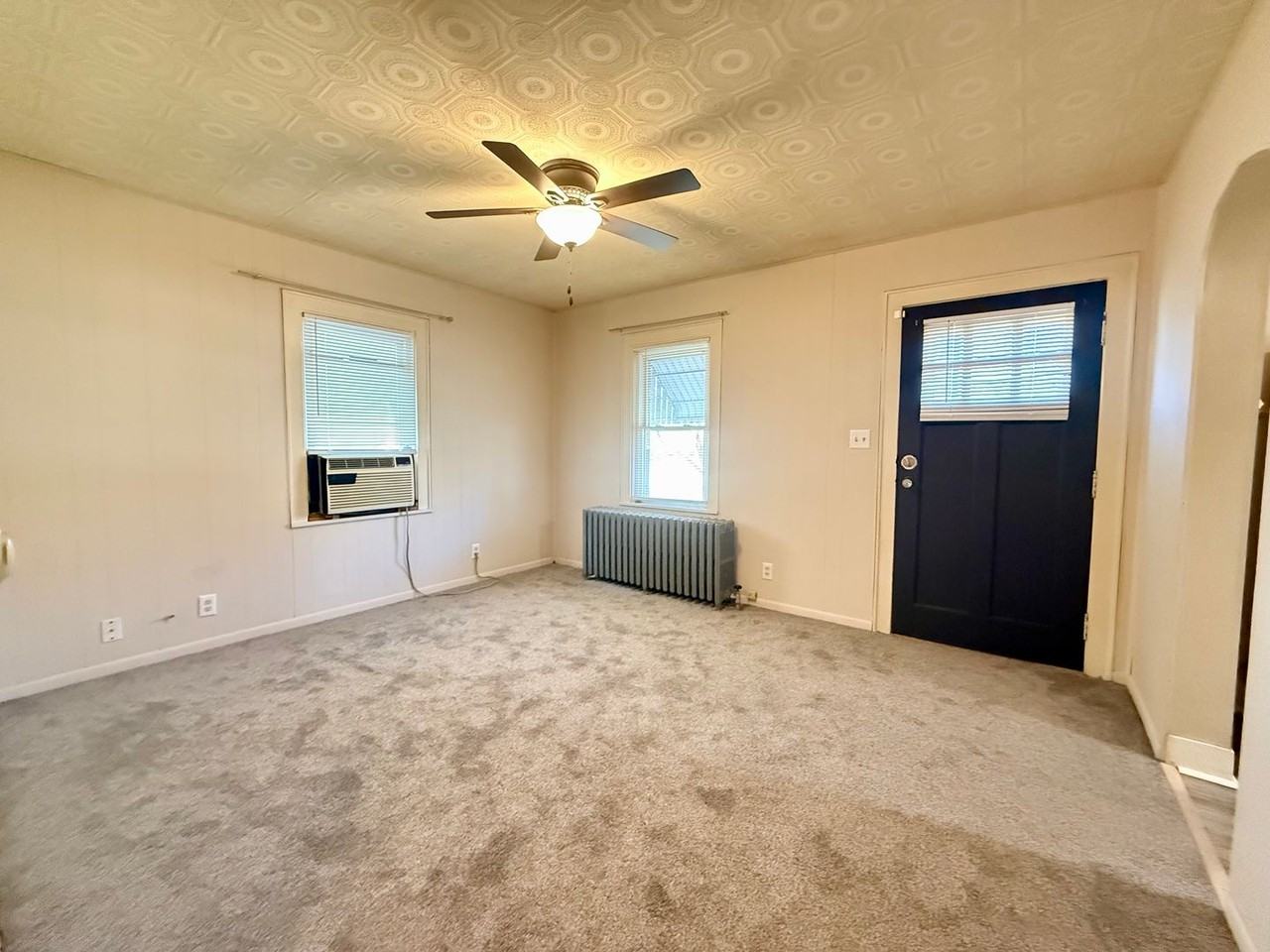 3118 N Finnell Ave - Photo 2 of 8