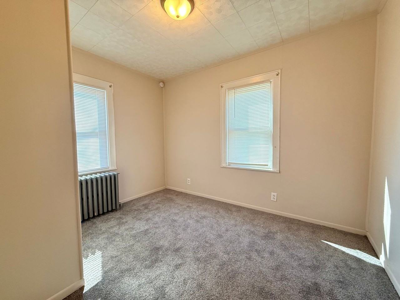 3118 N Finnell Ave - Photo 7 of 8