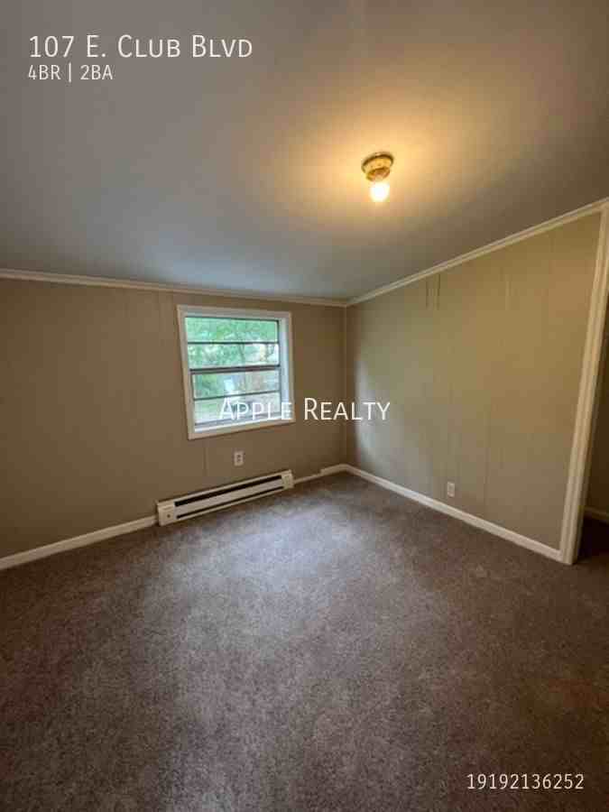 107 E Club Blvd - Photo 5 of 10