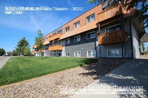 featured image of 5315 38 Ave #302