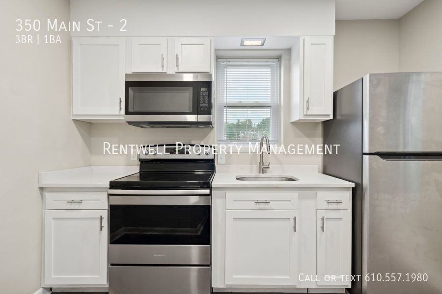 350 Main St #2 - Photo 3 of 16