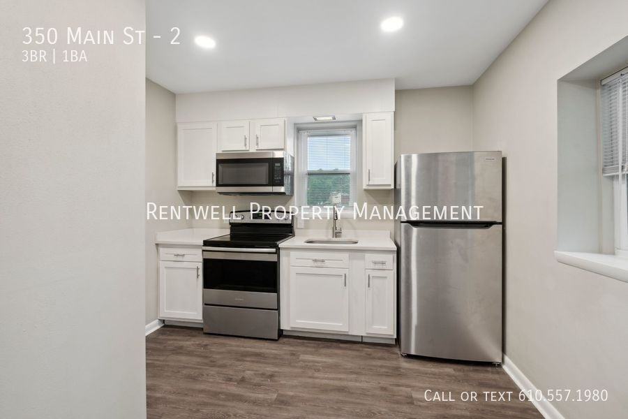 350 Main St #2 - Photo 4 of 16