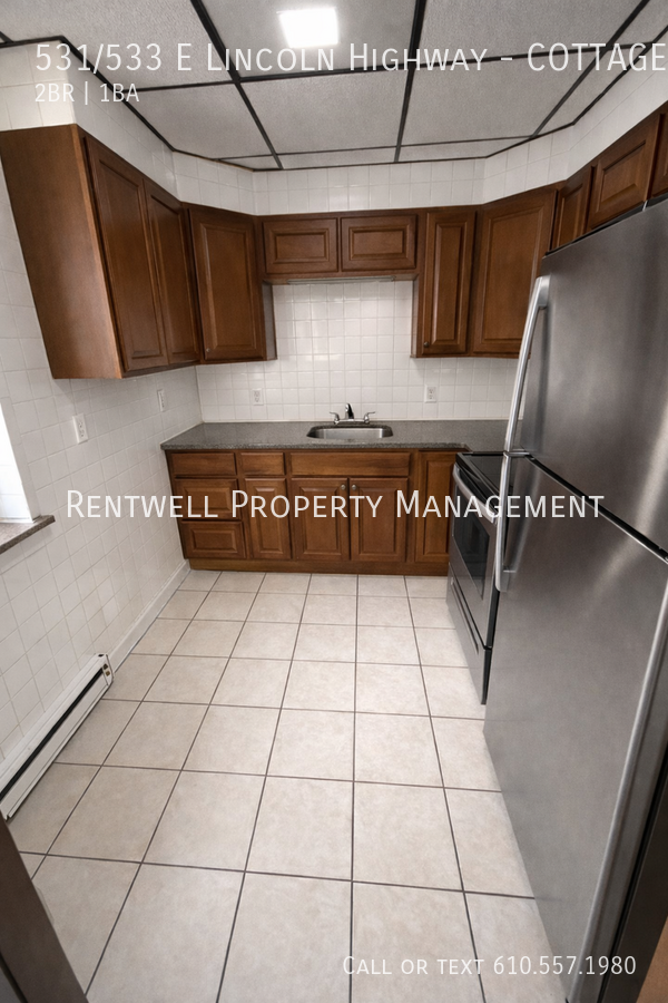 LINCOLN & - Photo 3 of 5