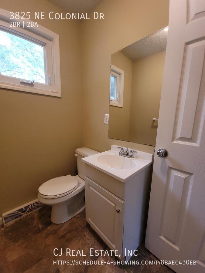 3825 Ne Colonial Dr - Photo 5 of 9