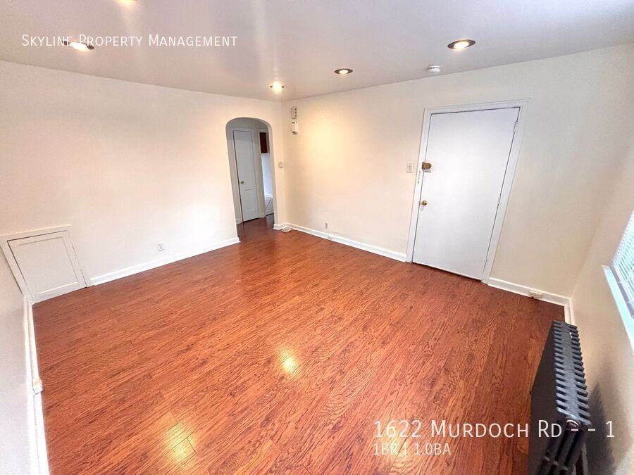 1622 Murdoch Rd #1 - Photo 5 of 9