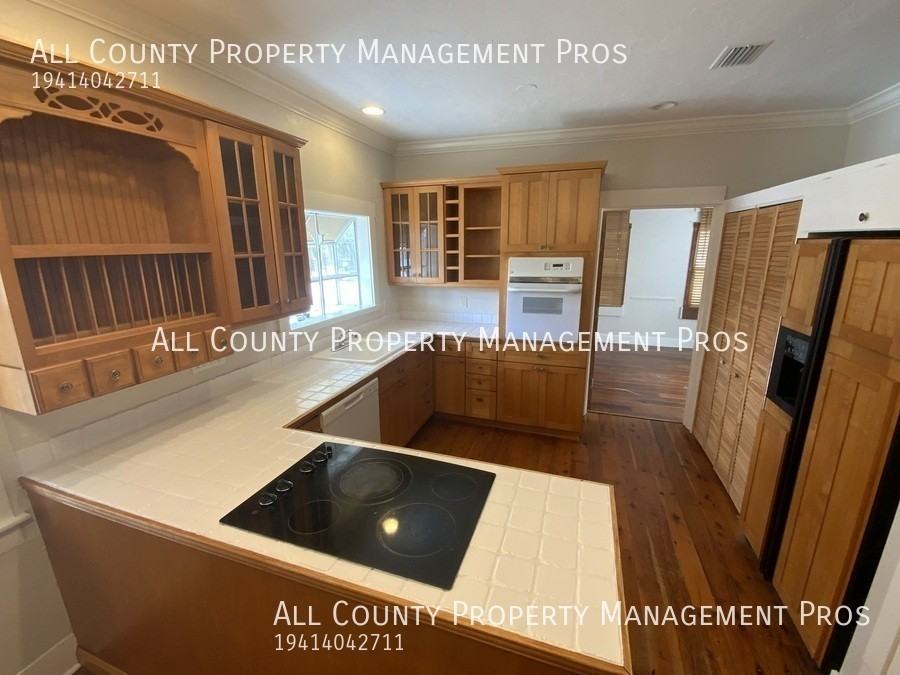 1150 Pattison Ave - Photo 4 of 21