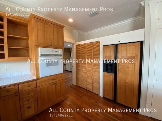 1150 Pattison Ave - Photo 5 of 21