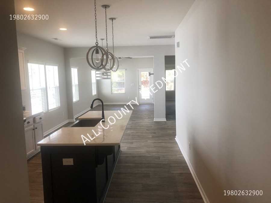 1144 Streamside Ln - Photo 4 of 19