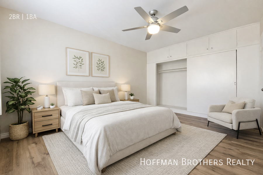 1220 N Harper Ave #4 - Photo 4 of 8