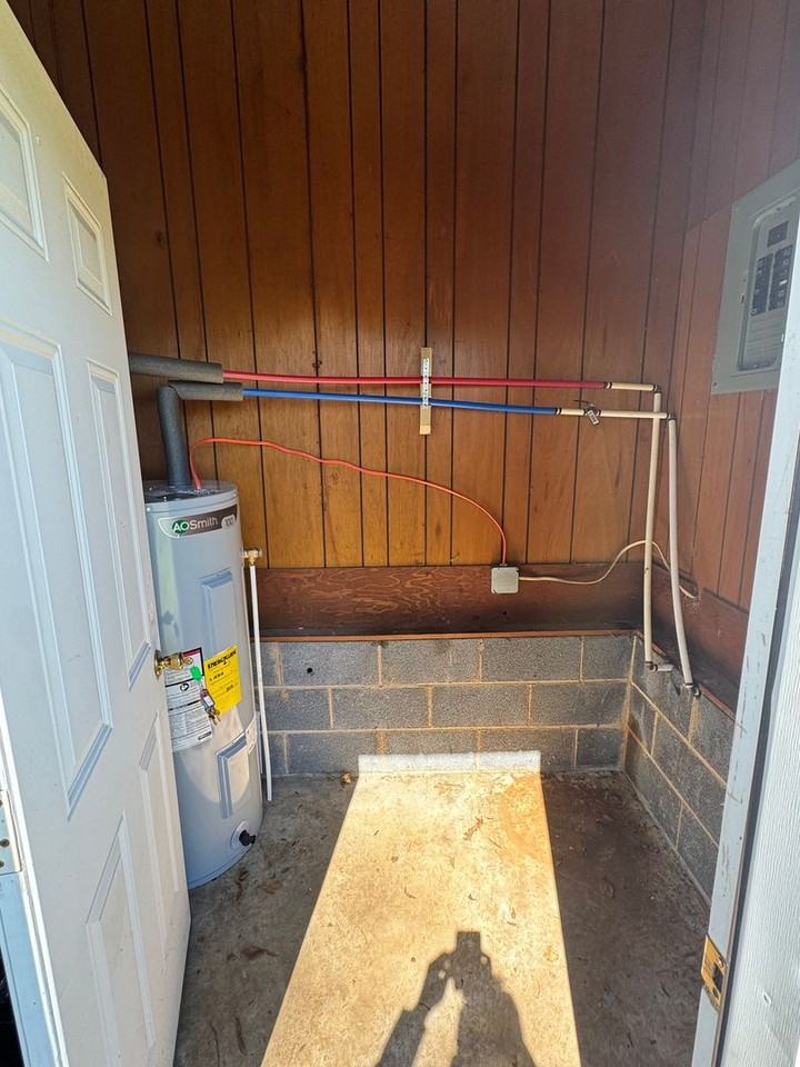 516 Monroe St - Photo 4 of 21