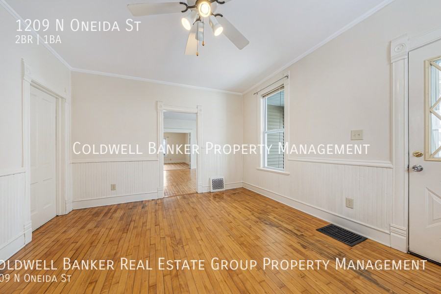 1209 N Oneida St - Photo 6 of 18