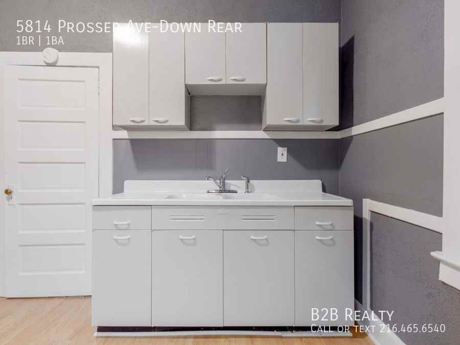 5814 Prosser Ave-Down Rear - Photo 5 of 27