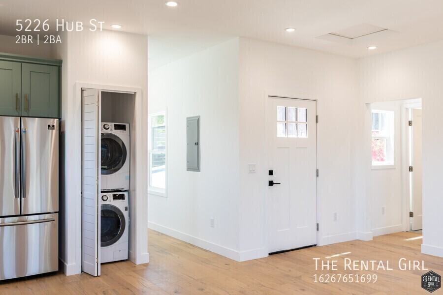 5226 Hub St - Photo 6 of 14