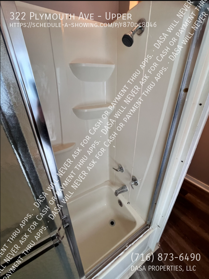 322 Plymouth Ave - Photo 7 of 12