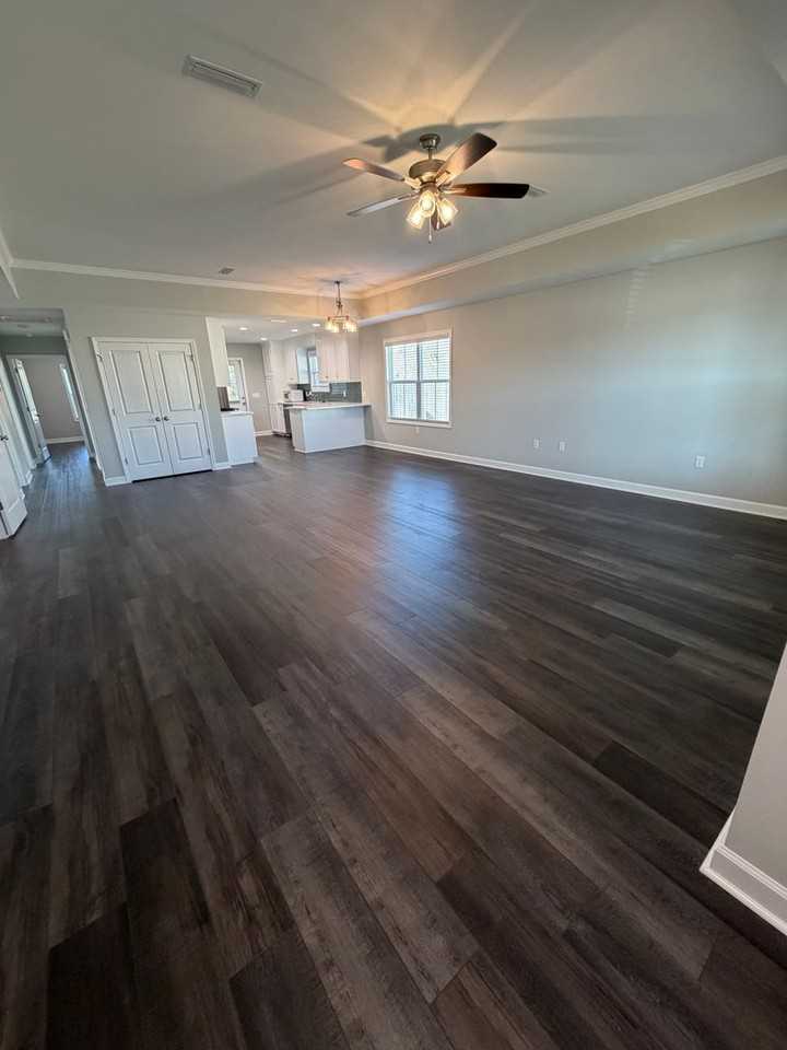 104 Mapleleaf Ct - Photo 2 of 16