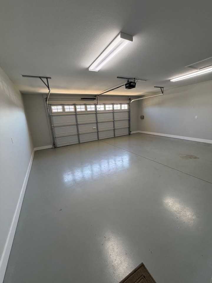 104 Mapleleaf Ct - Photo 5 of 16