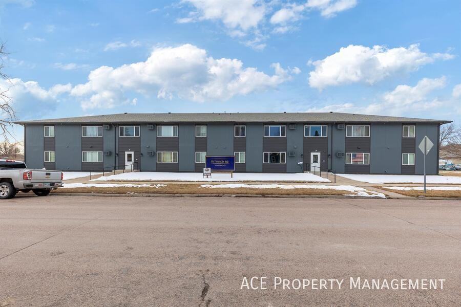 9 Saint Francis St #4 - Photo 2 of 13