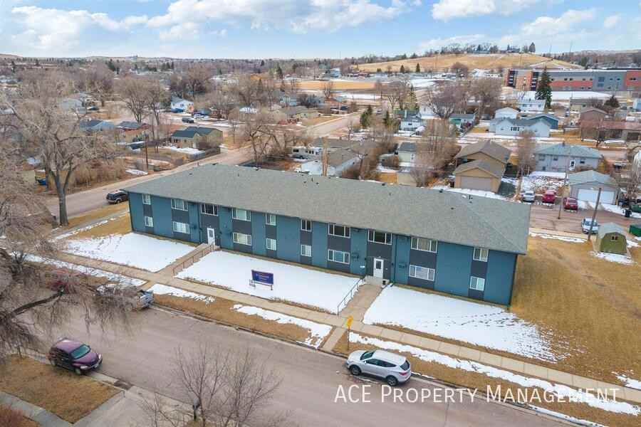 9 Saint Francis St #4 - Photo 4 of 13