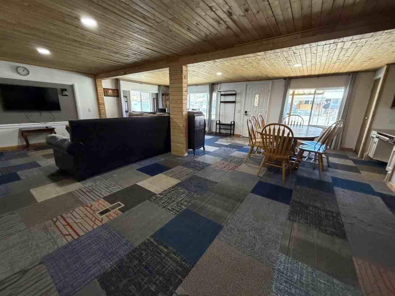 201 Plateau Ave #D - Photo 3 of 17