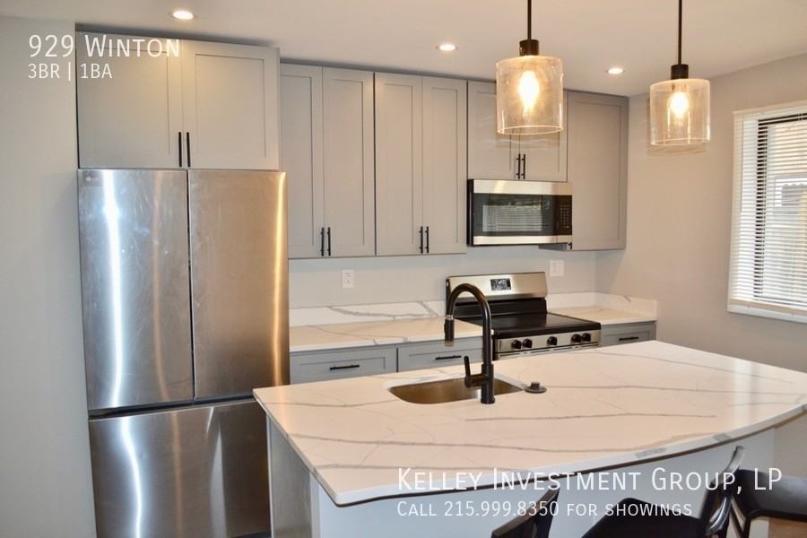 929 Winton St - Photo 5 of 34