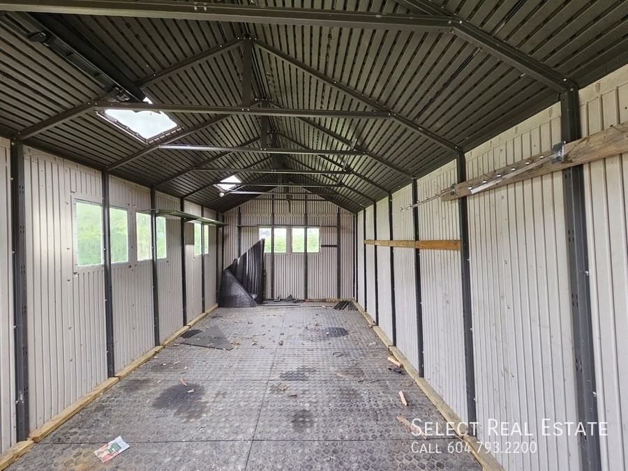 9324 James St - Photo 7 of 38